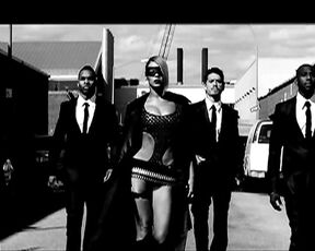 Beyoncé feat Lady Gaga - Video Phone