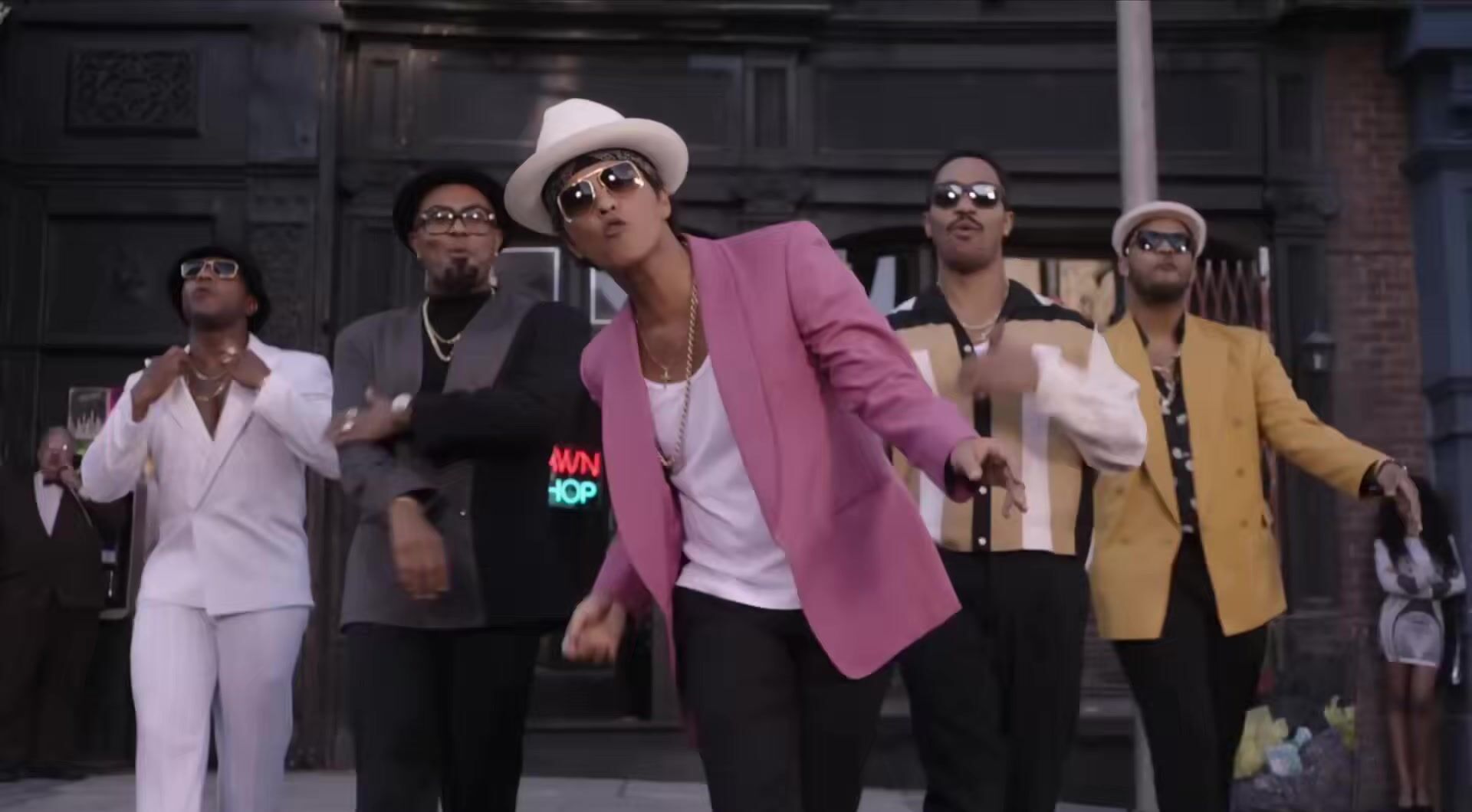 Uptown Funk